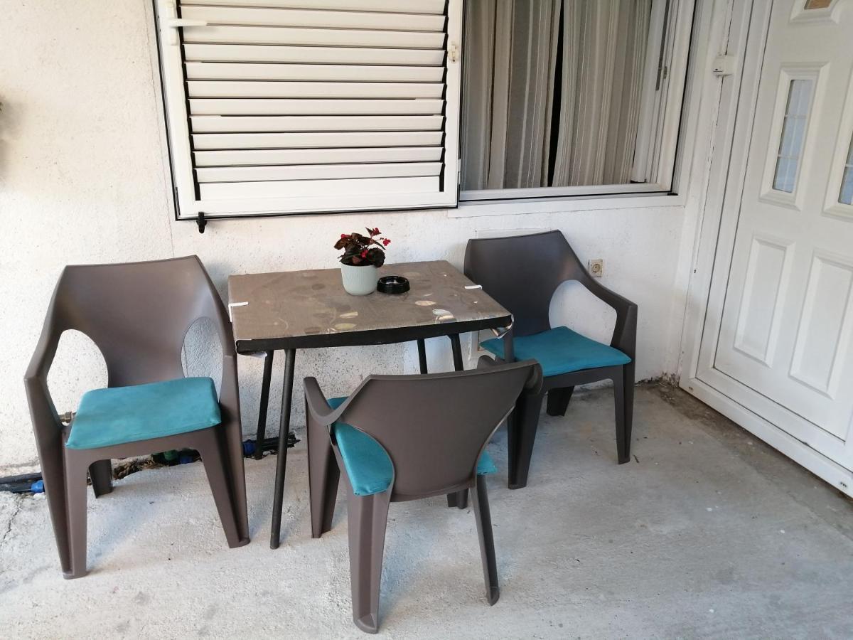 State Apartmants 2 科托尔 外观 照片