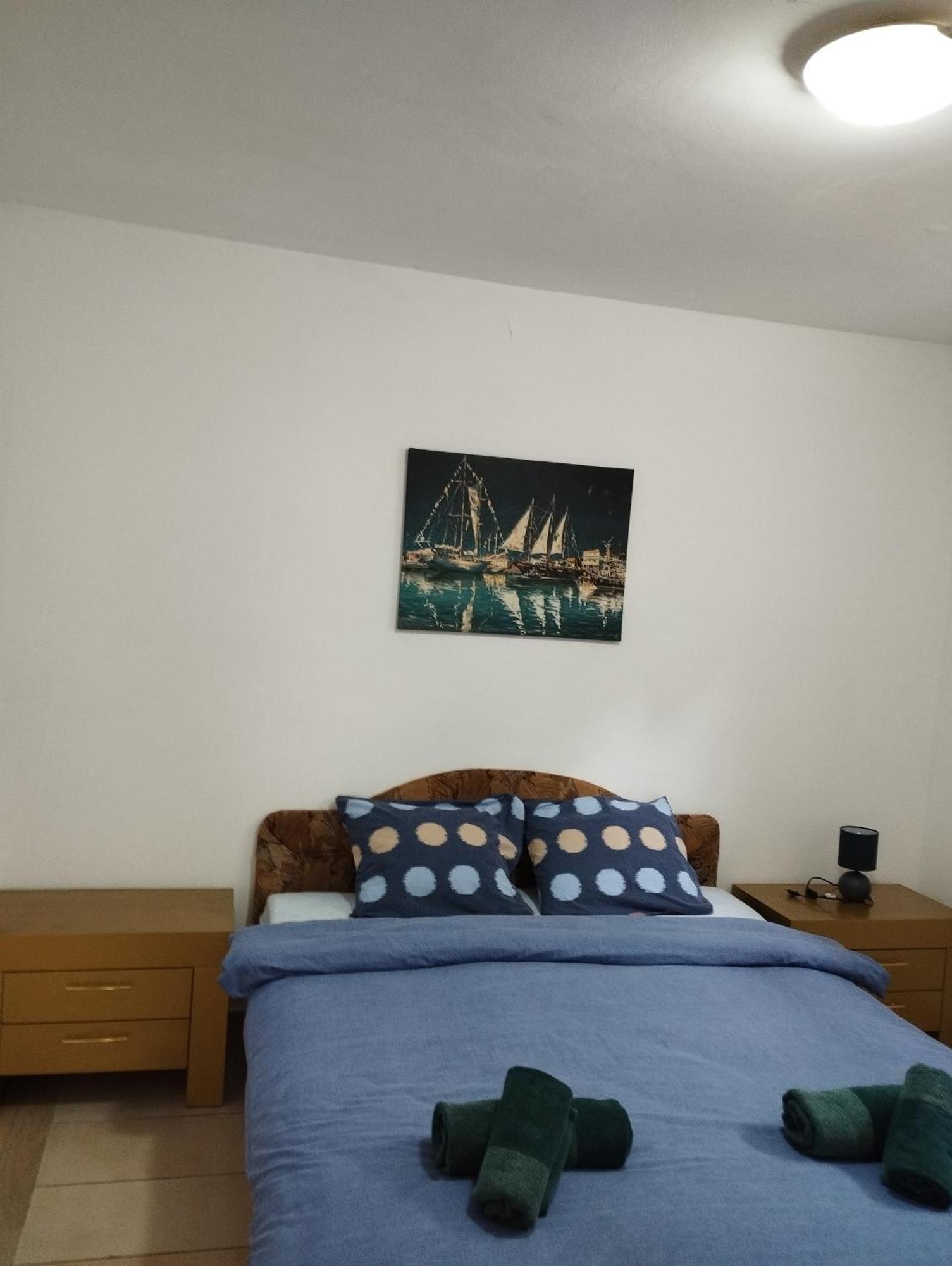 State Apartmants 2 科托尔 外观 照片