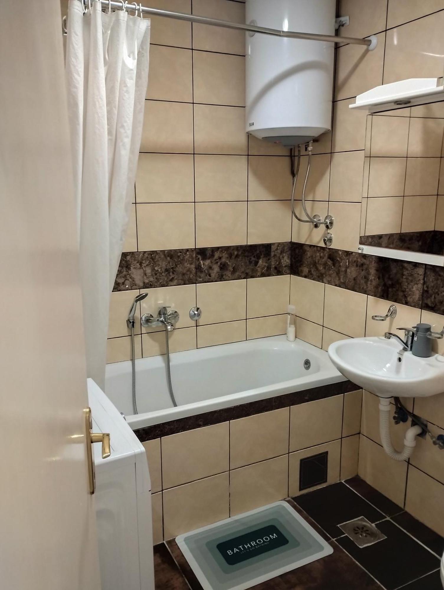State Apartmants 2 科托尔 外观 照片